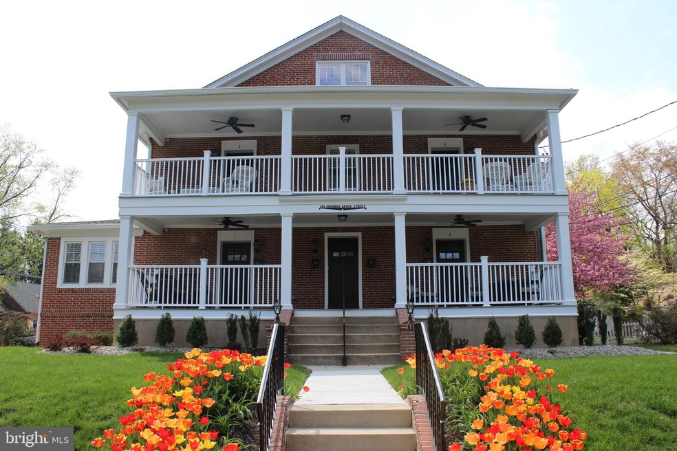 600 Grove St unit 3, Haddonfield, NJ 08033 - photo 1