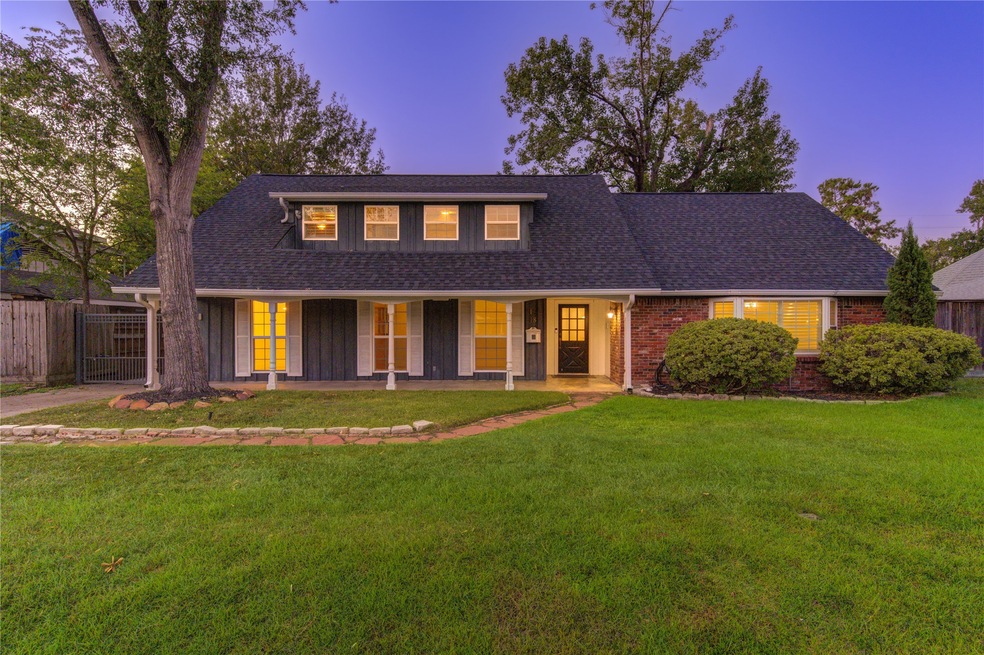 1518 Lehman St, Houston, TX 77018 - photo 1