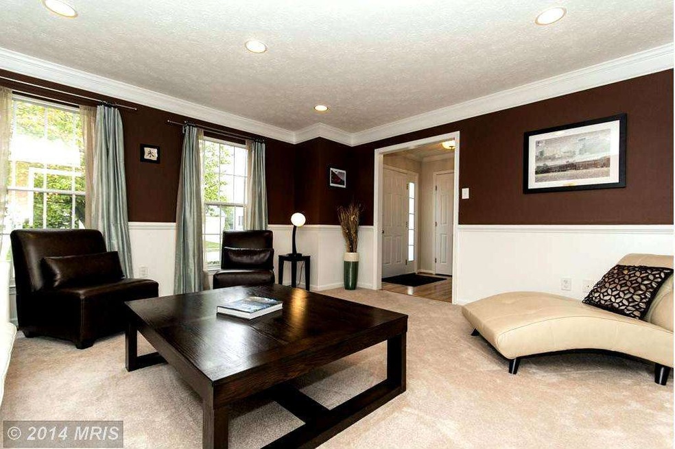 6421 Grateful Heart Gate, Columbia, MD 21044 - photo 1