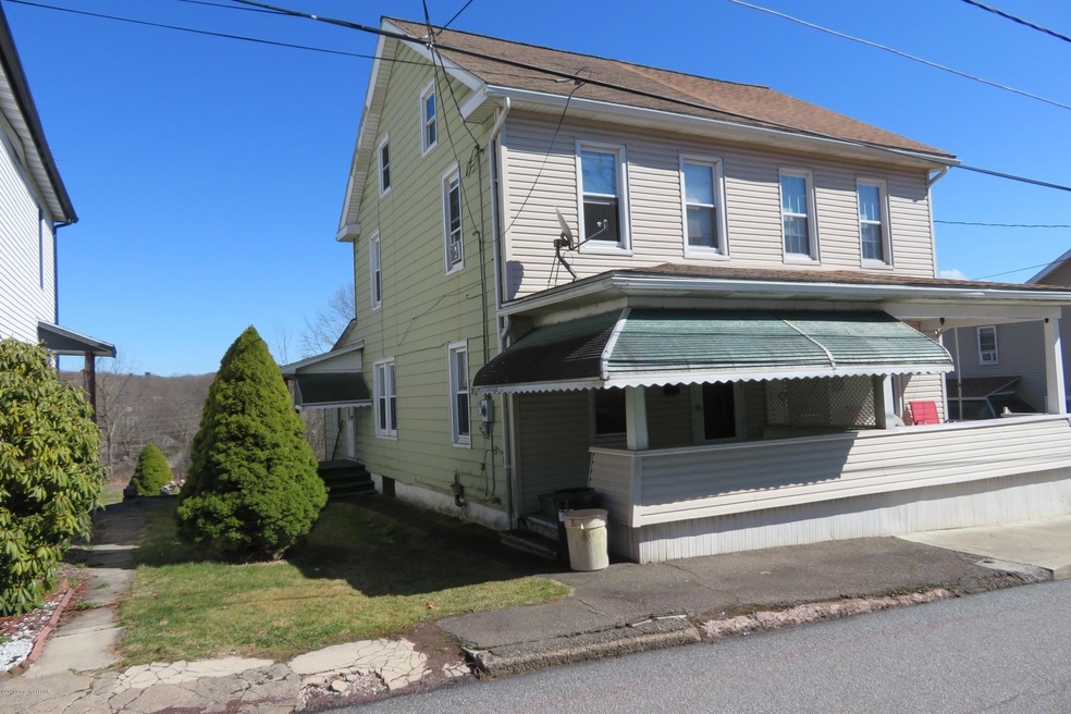 157 Lauderburn Ave, Weatherly, PA 18255 - photo 1