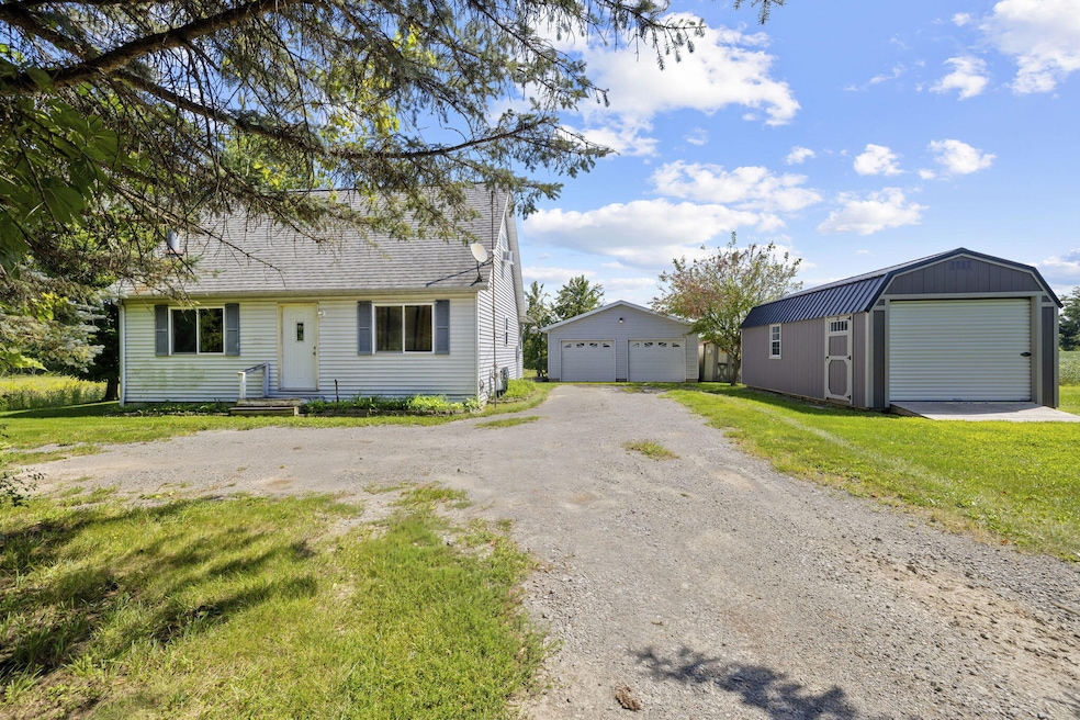 19785 S Lakeside Rd, New Buffalo, MI 49117 - photo 1