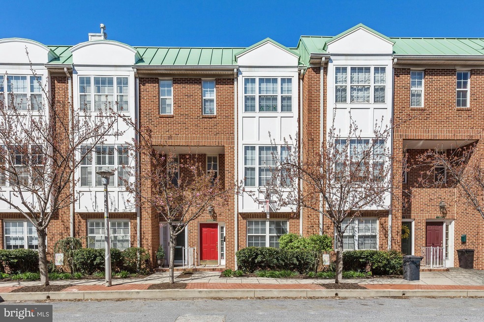 1206 S Bouldin St, Baltimore, MD 21224 - photo 1