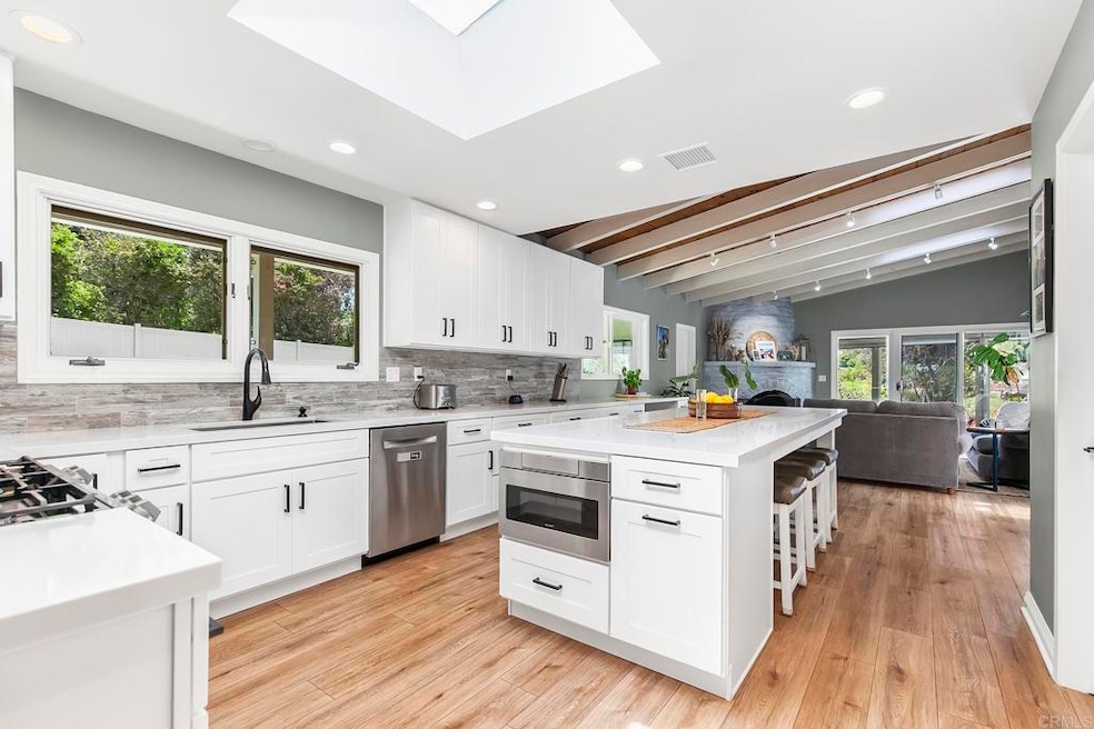 Sold $1,300,000 • Co-Listing Agent