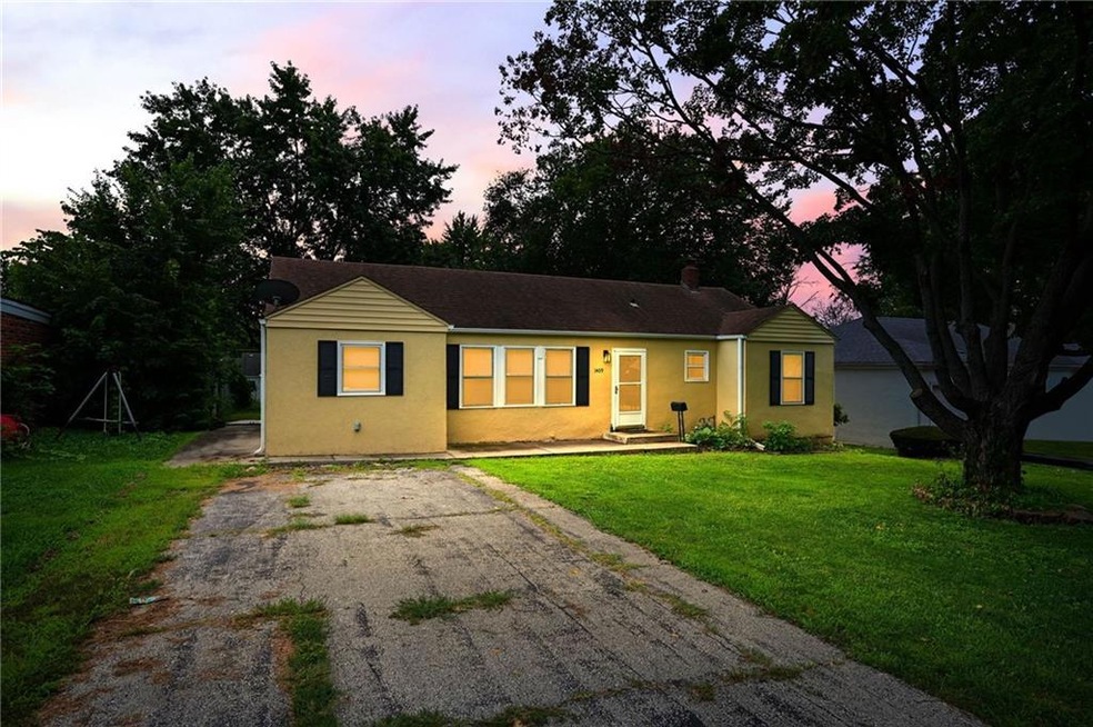 1409 W Scott Place, Independence, MO 64052 - photo 1