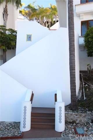 Entrance to Villa 2-33