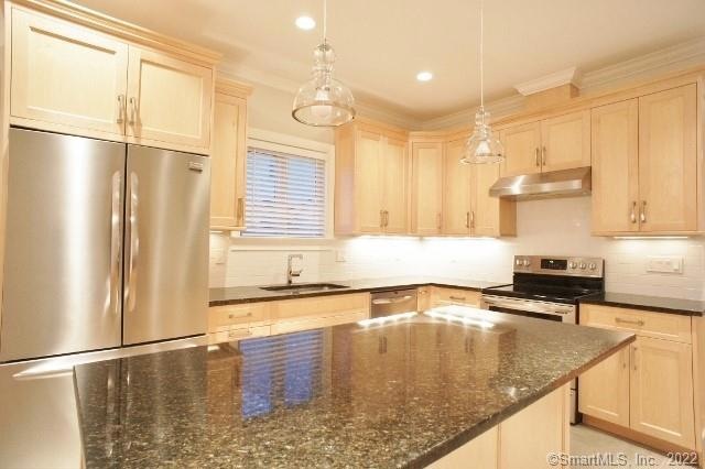 5 Vail St unit B, Norwalk, CT 06850 - photo 1