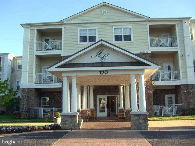 Mill Crossing unit 308, Frederick, MD 21702 - photo 1