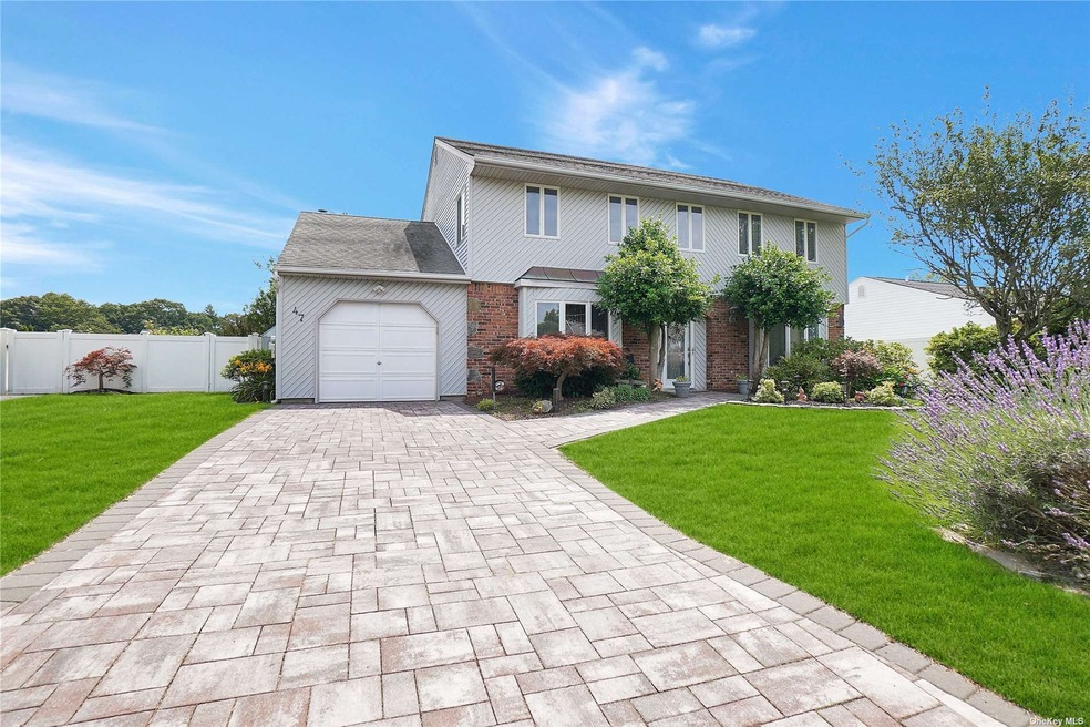 Sold $725,000