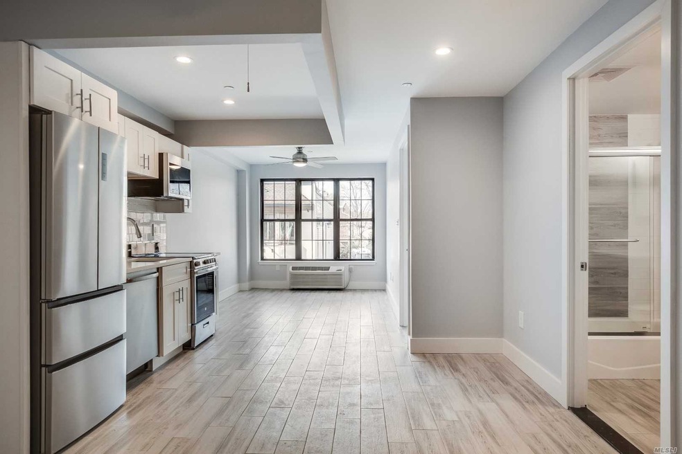 214-18 41st Ave unit 4B-4D, Flushing, NY 11361 - photo 1