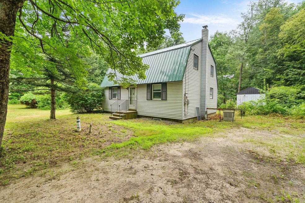 3 Raccoon Aly, Hillsborough, NH 03244 - photo 1