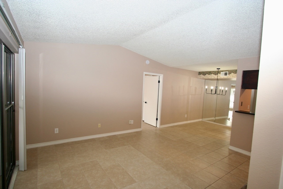 2 bed/2 bath