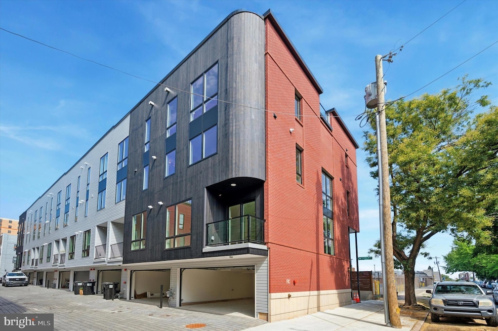 616 Brenna Walk, Philadelphia, PA 19123 - photo 1