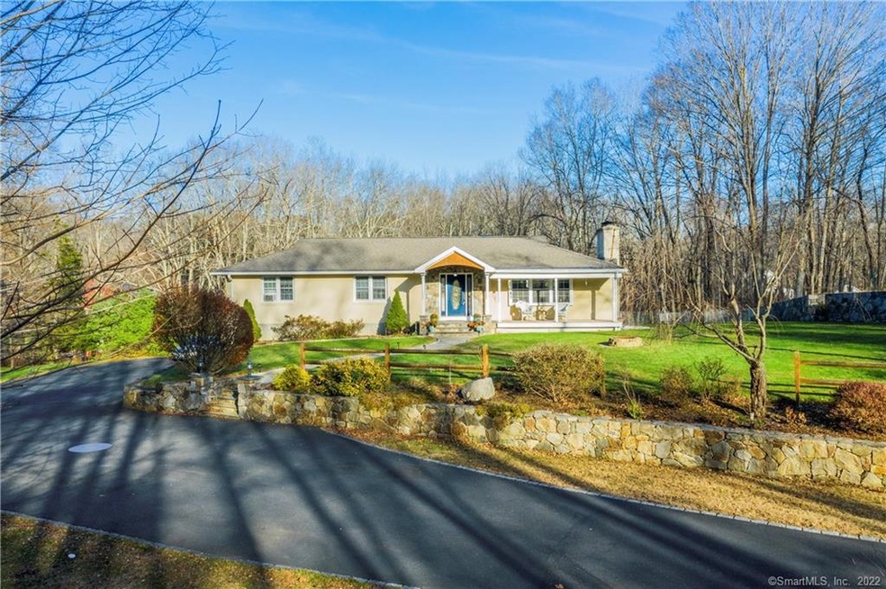 930 Black Rock Turnpike, Easton, CT 06612 - photo 1