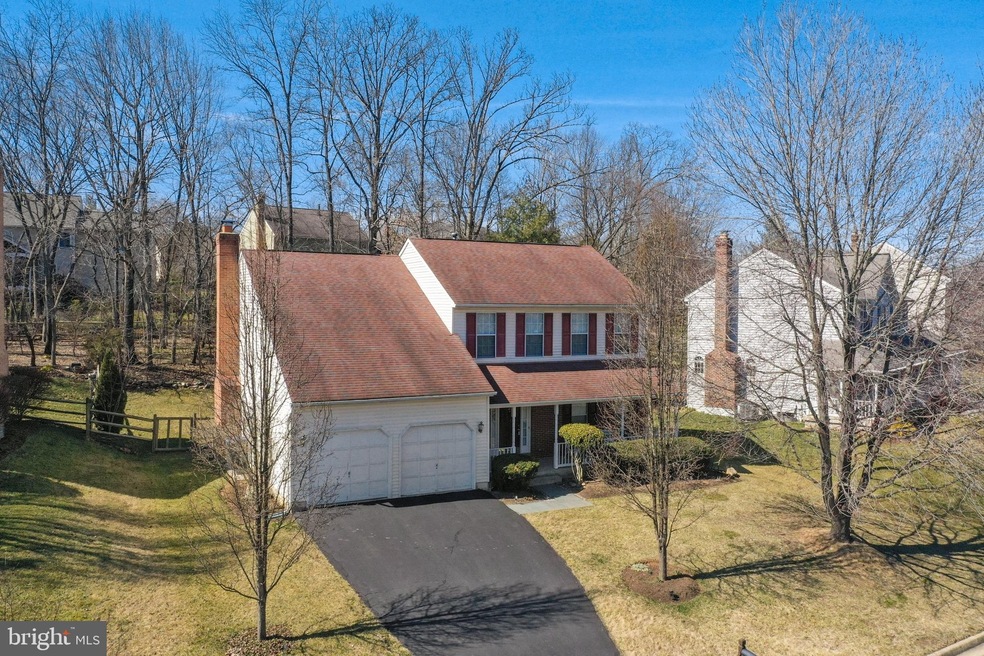 15404 Martins Hundred Dr, Centreville, VA 20120 - photo 1