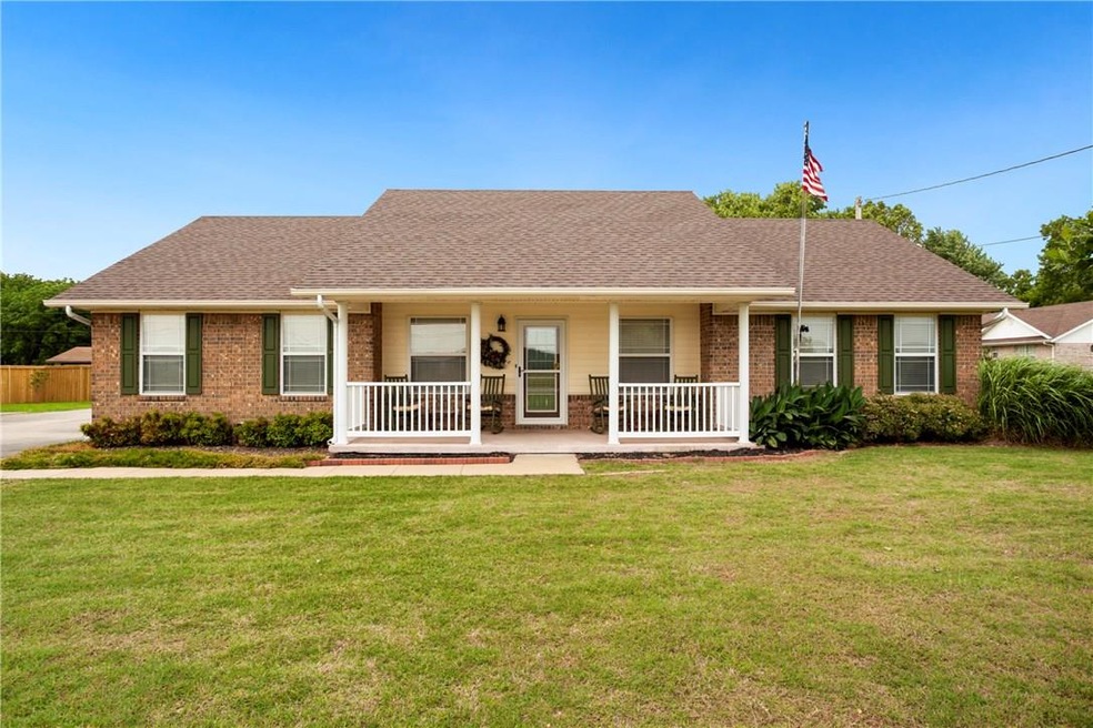 712 Butler Rd, Prairie Grove, AR 72753 - photo 1