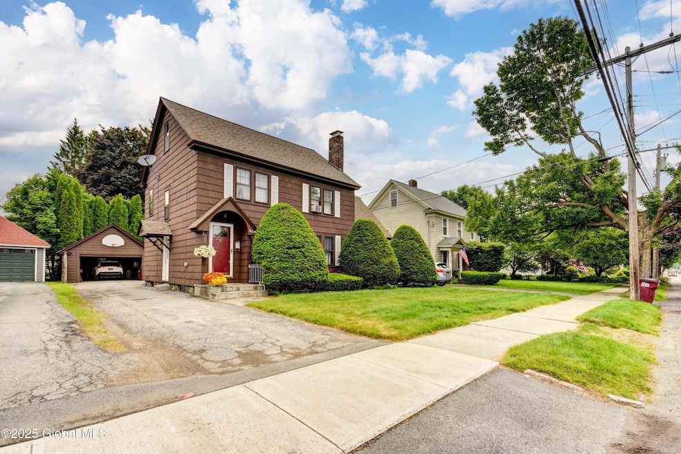 Pending $205,000 • Co-Listing Agent