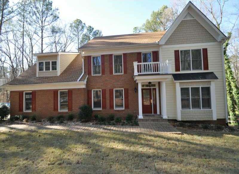Exterior Front. BEAUTIFUL 2 STORY HOME ON A PRIVAT