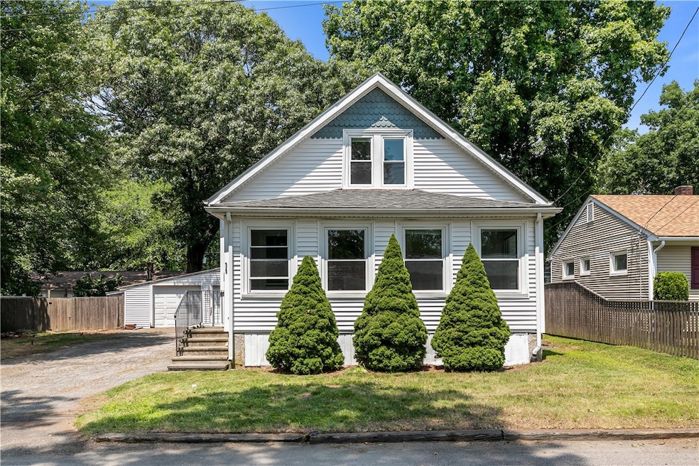 35 Inman Ave, Warwick, RI 02886 - photo 1