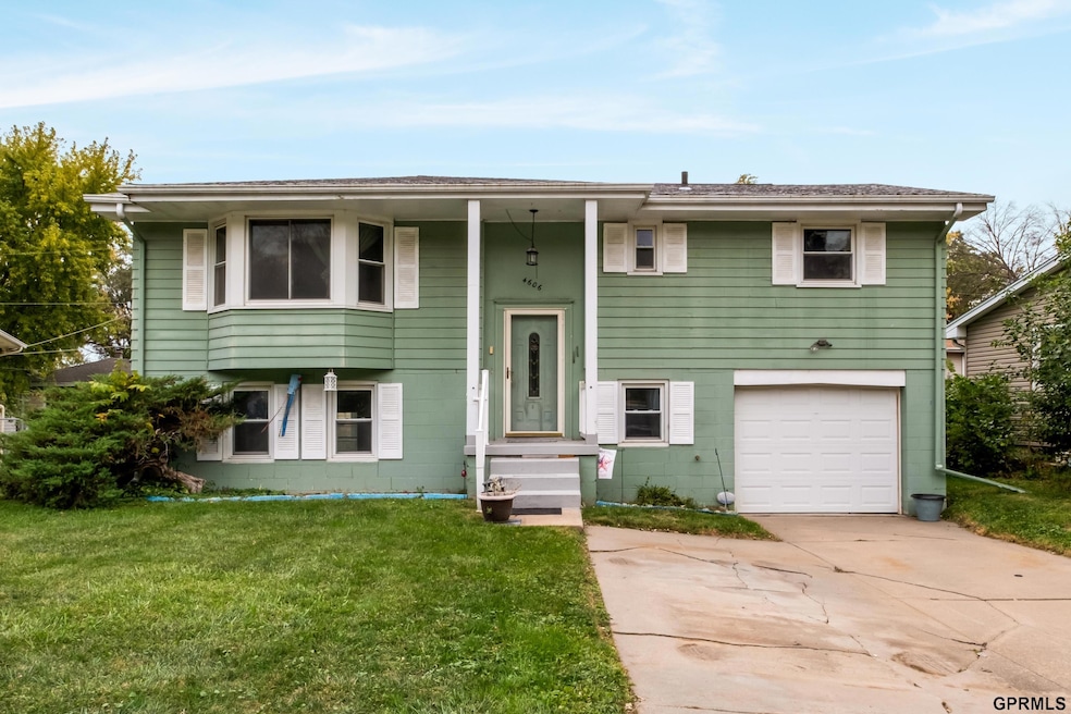4606 N 54th Cir, Omaha, NE 68104 - photo 1