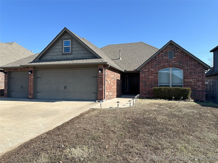 3199 S 208th East Ave, Broken Arrow, OK 74014 - photo 1