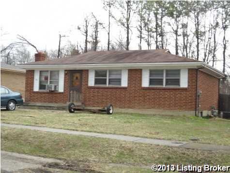 9313 Lantana Dr, Louisville, KY 40229 - photo 1