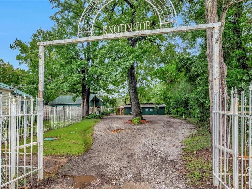 For Sale $949,000