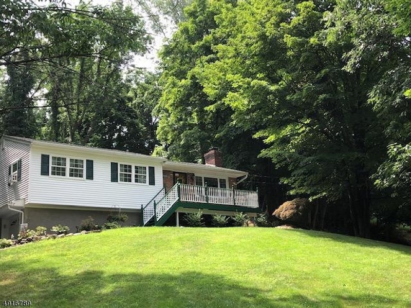 5 Vanderhoof Ct, Vernon, NJ 07462 - photo 1