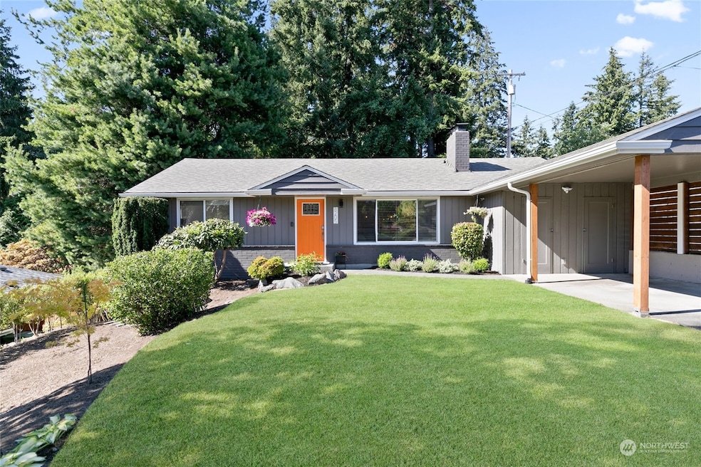 8205 208th St SW, Edmonds, WA 98026 - photo 1