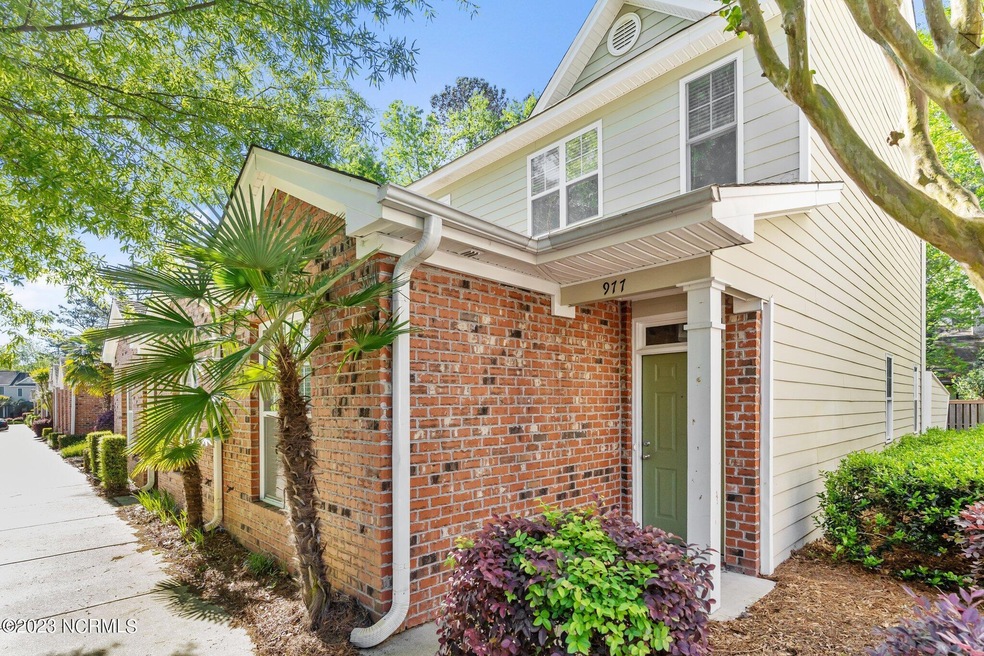 977 Downey Branch Ln, Wilmington, NC 28403 - photo 1