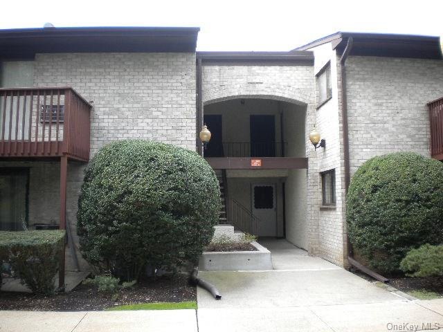 9 Secora Rd unit 15K, Monsey, NY 10952 - photo 1