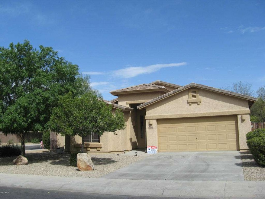 Front View 3372 E Hampton