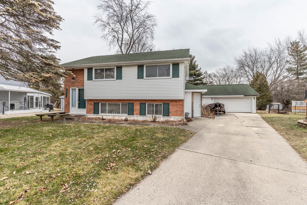 grimmfront2 (1 of 1)