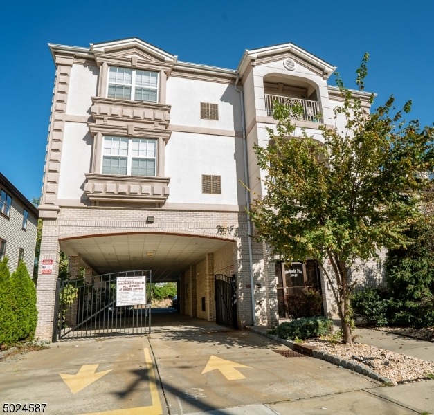 249 Westfield Ave, Elizabeth, NJ 07208 - photo 1