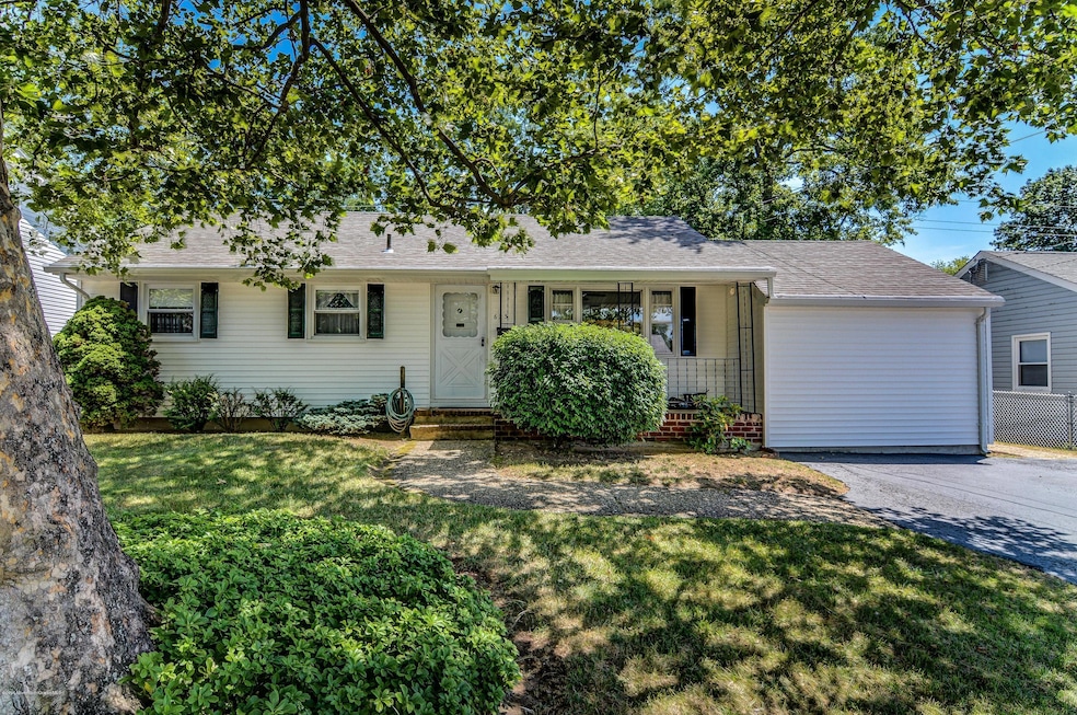 623 Hopping Rd, Belford, NJ 07718 - photo 1