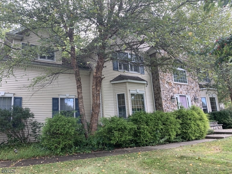 10 Noa Ct, Hackettstown, NJ 07840 - photo 1