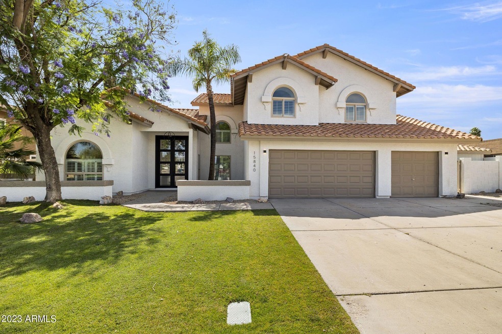 1-web-or-mls-15840-n-52nd-st