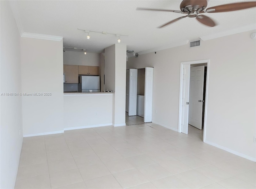 Montecito Palm Beach unit 1003, West Palm Beach, FL 33401 - photo 1