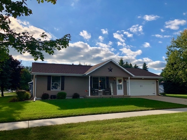 2318 S Chatham St, Janesville, WI 53546 - photo 1