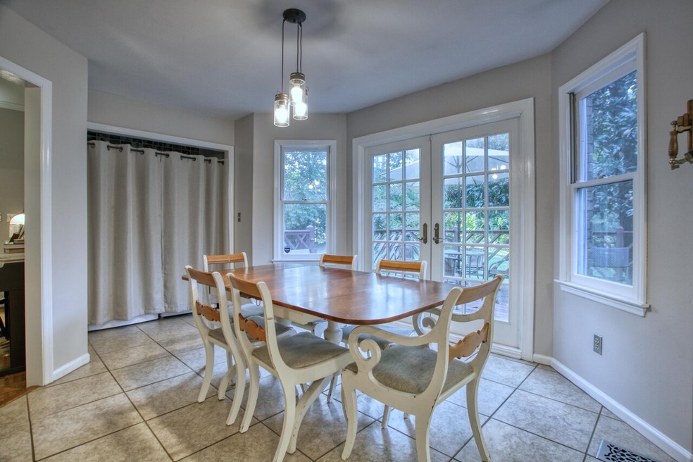 116 Holmes Dr, Carrollton, GA 30117 - photo 1