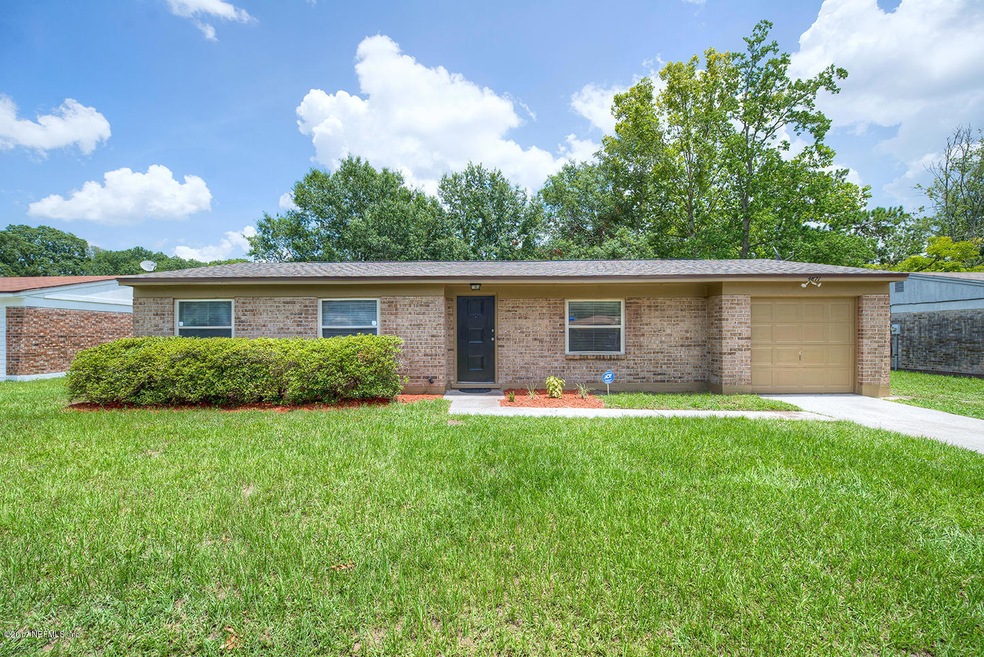 4871 Strato Rd W, Jacksonville, FL 32210 - photo 1