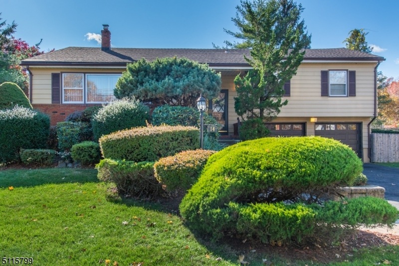 14 Ulysses St, Parsippany, NJ 07054 - photo 1