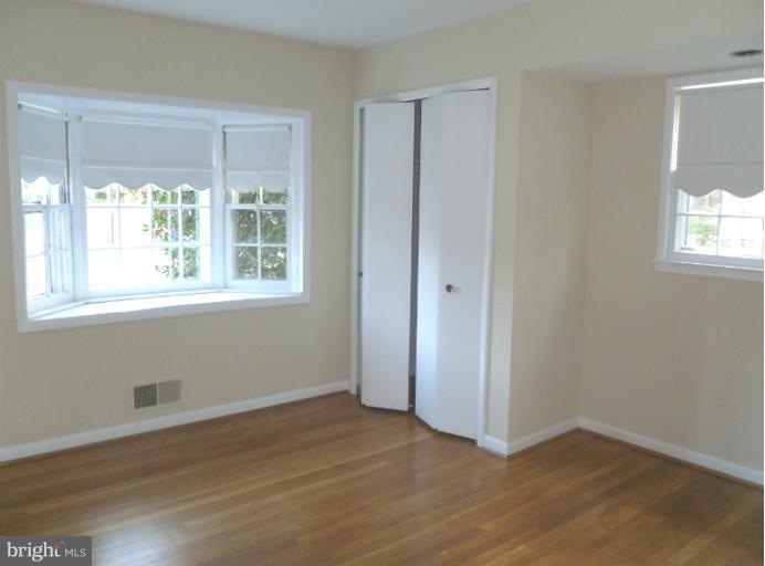 14316 Gaines Ave, Rockville, MD 20853 - photo 1