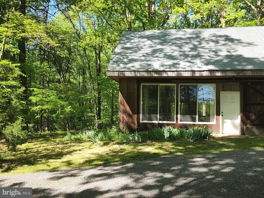 8933 Burwell Rd, Nokesville, VA 20181 - photo 1