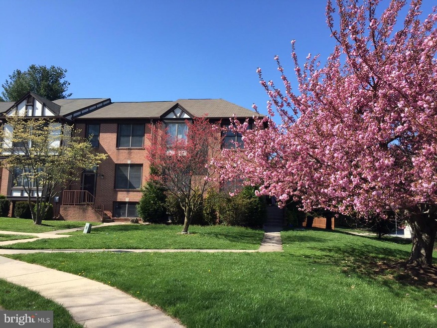 24 Dickens Square, Lutherville Timonium, MD 21093 - photo 1