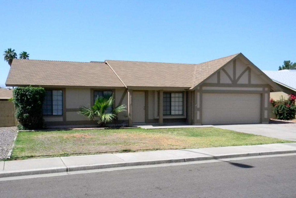Front view of property
