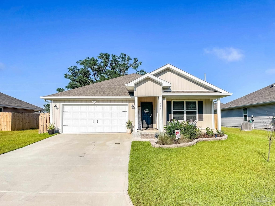 9627 Angel Oak Dr, Pensacola, FL 32526 - photo 1