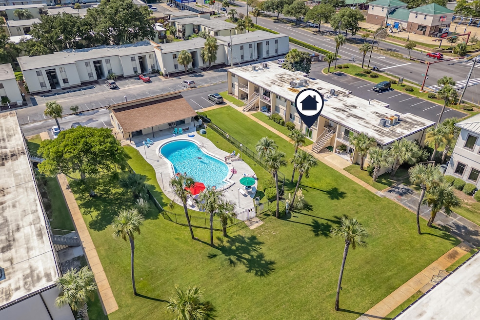 300 Miracle Strip Pkwy SW unit 1B, Fort Walton Beach, FL 32548 - photo 1