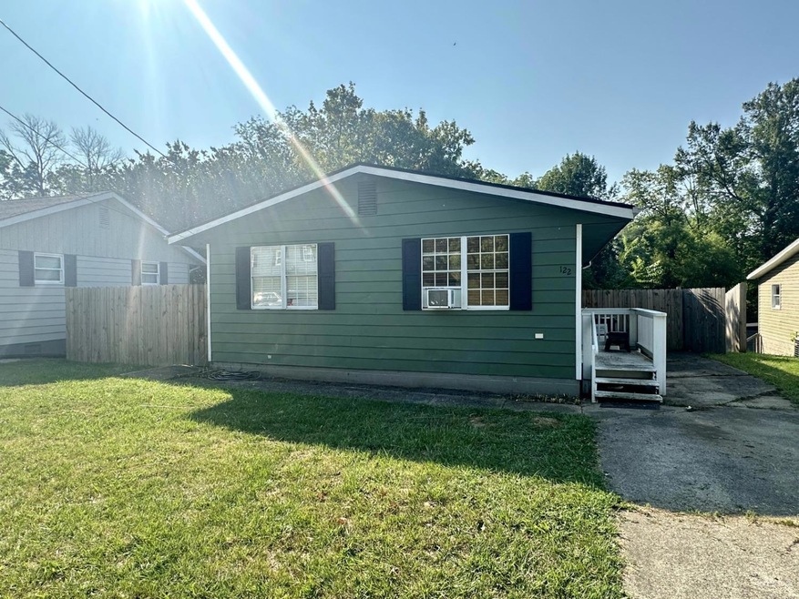 122 Orchard View Ln, Blanchester, OH 45107 - photo 1