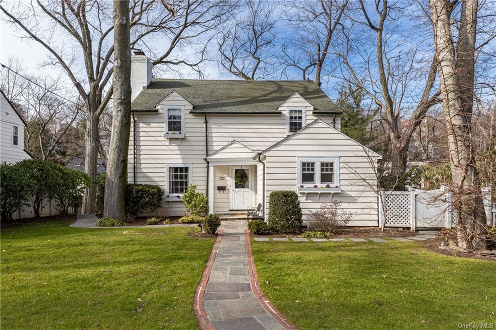 155 Midland Ave, Bronxville, NY 10708 - photo 1