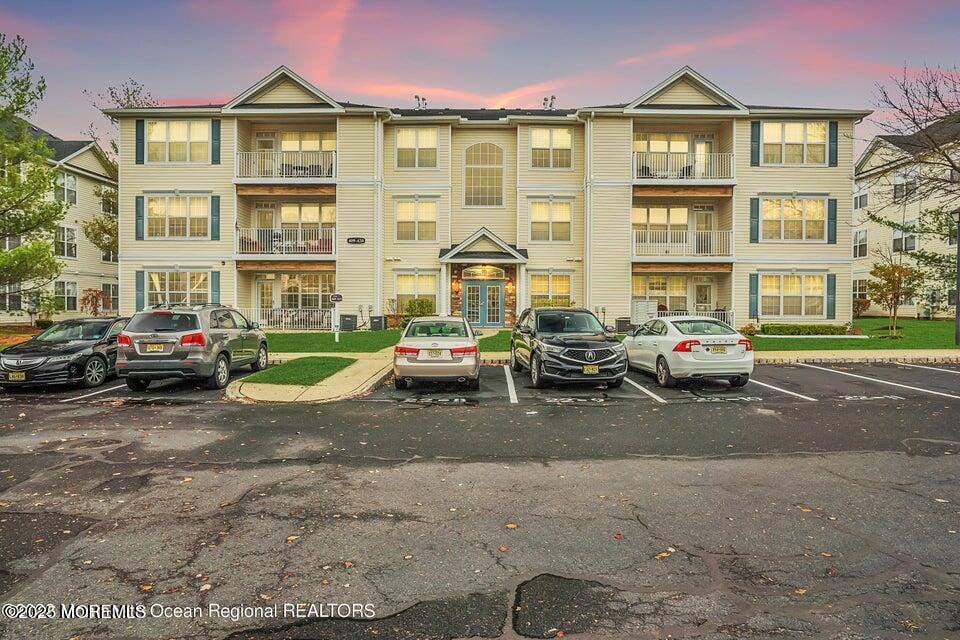 For Rent $3,000/month • Co-Listing Agent